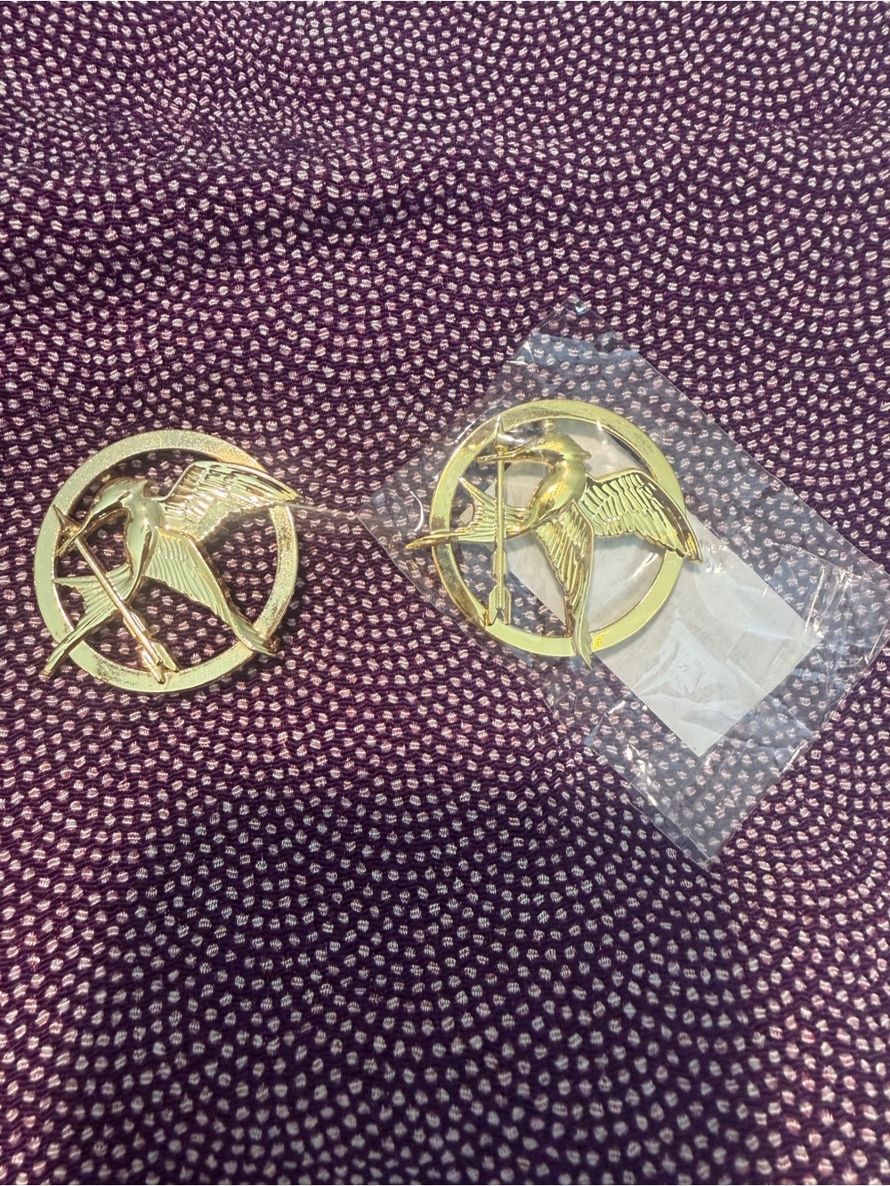 Hunger Games Gold Mockingjay Brooch Pins - Women’s , Kids, Men’s Accessories